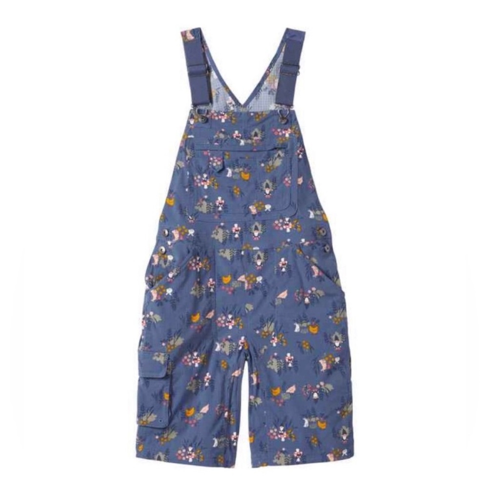 Duluth heirloom gardening short overalls in garden gnome print